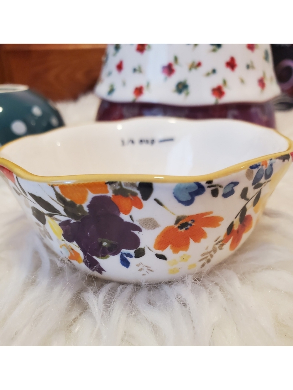 New Set of Pioneer Woman Measuring Spoons and Cups - Picture 5 of 11